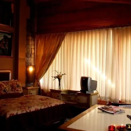 Treetops Park Hotel Sile