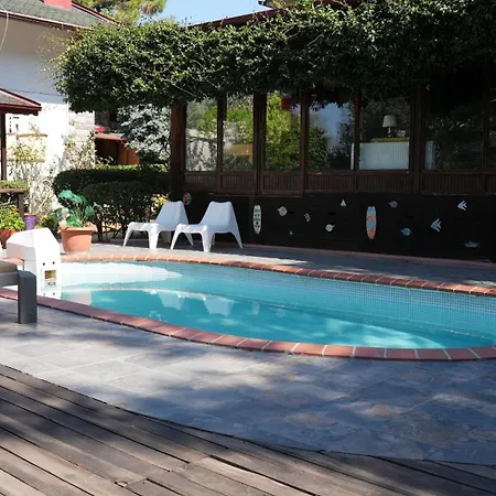 Treetops Park Sile