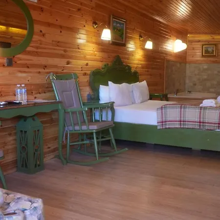 Treetops Park Hotel