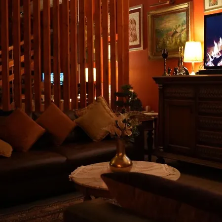 מלון Treetops Park *