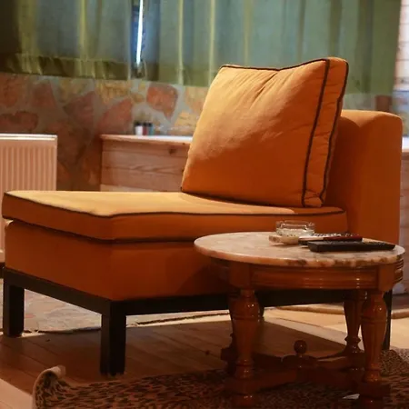 מלון Treetops Park *